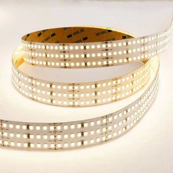 Светодиодная лента LEDS POWER трехрядная 2835 528/м (48Вт/м) 24В 4000К LUX160 3м/кат
